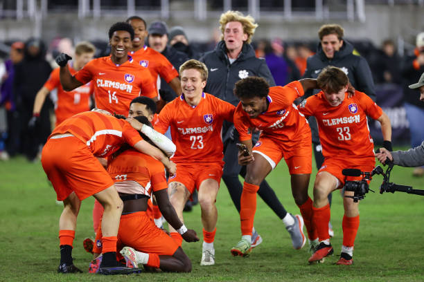 雷霆队仍为 雷霆队仍为